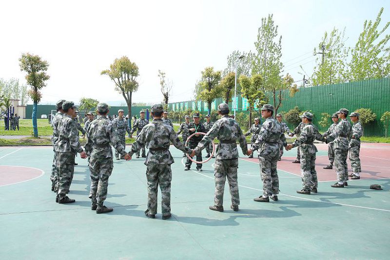 叛逆孩子学校分享问题孩子叛逆的解决之道(图1) 叛逆孩子学校分享问题孩子叛逆的解决之道(图1)