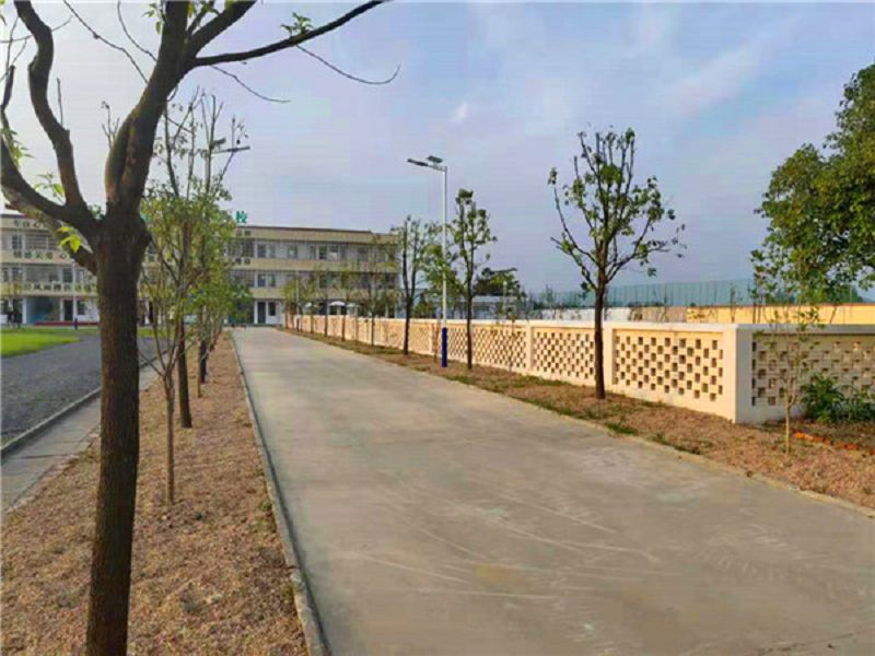 启德青少年特训学校(湖北校区)的环境怎样(图4) 启德青少年特训学校(湖北校区)的环境怎样(图4)
